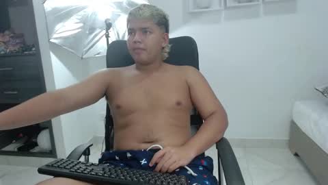 percibal_junior1 online show from 01-30-25, 02:38