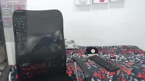 percibal_junior1 online show from 02-14-25, 07:49