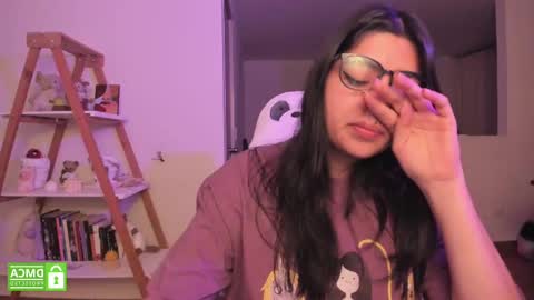 Sarah Ana Banana online show from 03-05-25, 02:14