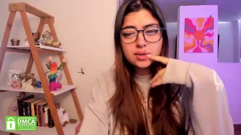 Snapshot of perfect__ana chatting on 06-11-26, 12:25 Sarah Ana Banana online show from 06-11-26, 12:25