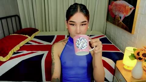 Chloe online show from 10-16-25, 02:01