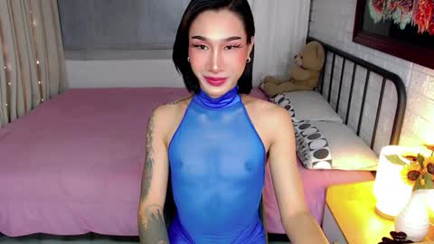 Chloe online show from 12-13-25, 08:47