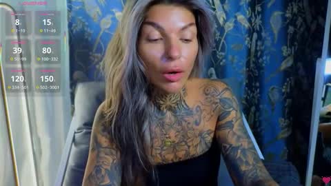 Snapshot of perfecttbaby77n chatting on 10-29-25, 08:16 Anna online show from 10-29-25, 08:16