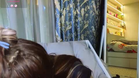 Anna online show from 01-18-26, 09:35