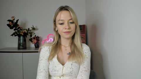 Snapshot of perfectxcindy chatting on 01-28-25, 12:32 Cindy online show from 01-28-25, 12:32