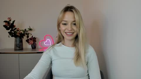 Snapshot of perfectxcindy chatting on 01-29-25, 09:23 Cindy online show from 01-29-25, 09:23