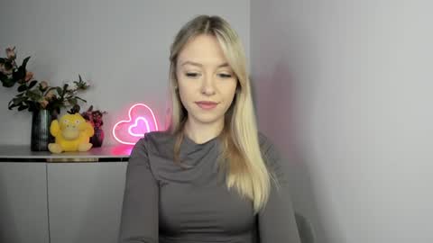 Snapshot of perfectxcindy chatting on 02-03-25, 06:24 Cindy online show from 02-03-25, 06:24