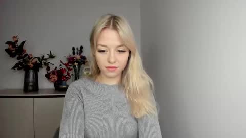 Snapshot of perfectxcindy chatting on 02-24-25, 06:27 Cindy online show from 02-24-25, 06:27