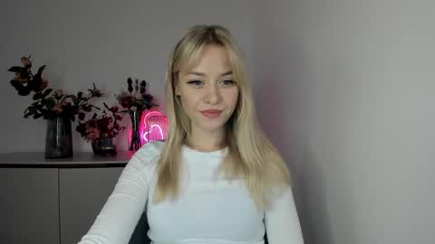 Snapshot of perfectxcindy chatting on 02-26-25, 10:36 Cindy online show from 02-26-25, 10:36