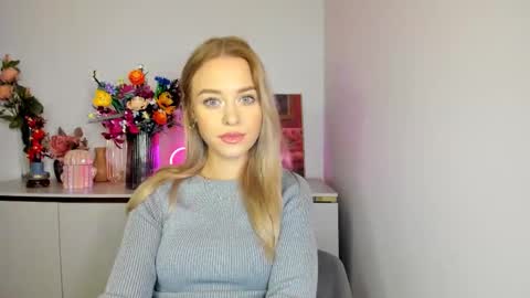 Snapshot of perfectxcindy chatting on 10-16-25, 05:52 Cindy online show from 10-16-25, 05:52