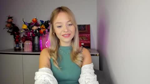 Snapshot of perfectxcindy chatting on 10-29-25, 06:48 Cindy online show from 10-29-25, 06:48