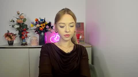 Snapshot of perfectxcindy chatting on 11-12-25, 06:36 Cindy online show from 11-12-25, 06:36