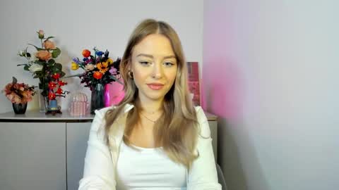 Snapshot of perfectxcindy chatting on 11-21-25, 06:34 Cindy online show from 11-21-25, 06:34