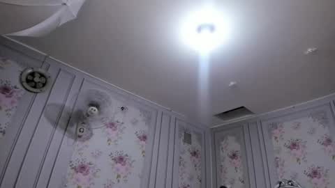 Snapshot of perla_milf4u chatting on 02-15-25, 08:54 PERLA online show from 02-15-25, 08:54