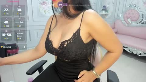 Snapshot of perla_milf4u chatting on 03-04-25, 06:39 PERLA online show from 03-04-25, 06:39
