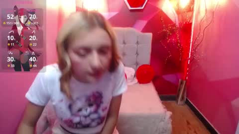 PERLA RED online show from 03-07-25, 12:34