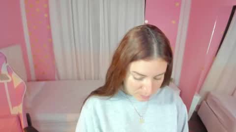 Marie online show from 11-03-25, 09:32