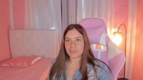 Marie online show from 11-19-25, 11:21