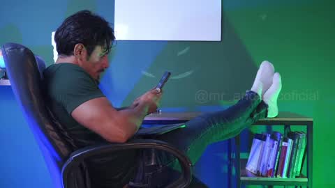 andres    online show from 12-04-24, 05:55