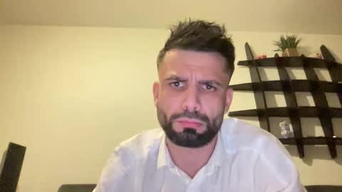 Snapshot of persianprince_13 chatting on 04-21-26, 03:24 persianprince_13 online show from 04-21-26, 03:24