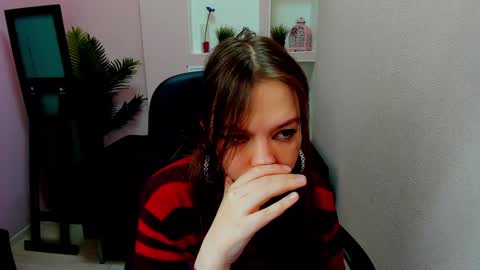 horror flying on the wings of the night.... online show from 12-30-24, 08:43