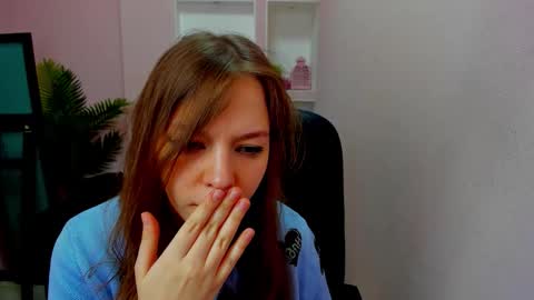 horror flying on the wings of the night.... online show from 11-02-25, 10:50