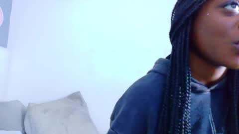 pervert_shydoll online show from 04-22-26, 03:20