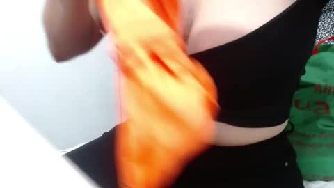 Snapshot of pervertt_nicole chatting on 03-11-25, 02:07 Nicole online show from 03-11-25, 02:07