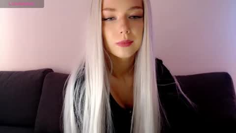 Isabella online show from 02-13-25, 11:28