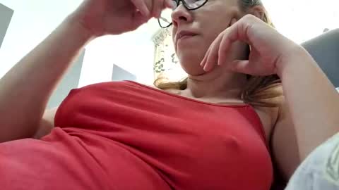 Lisa -  online show from 02-20-25, 11:09