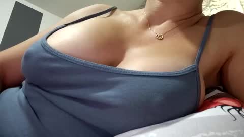 Lisa -  online show from 11-18-25, 11:25