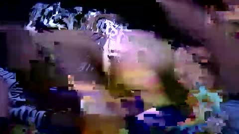 Snapshot of pervymikey1105 chatting on 03-16-26, 04:40 pervymikey1105 online show from 03-16-26, 04:40