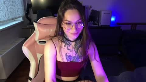 Snapshot of petal_dust_ chatting on 04-14-26, 02:23 petal_dust_ online show from 04-14-26, 02:23