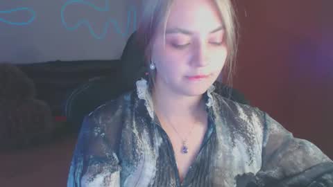 petalkiss online show from 09-29-25, 05:51