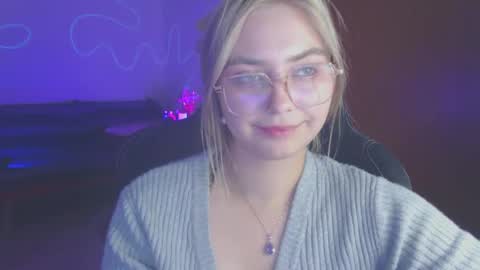 petalkiss online show from 10-03-25, 04:59