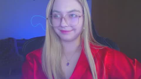 petalkiss online show from 10-11-25, 04:16