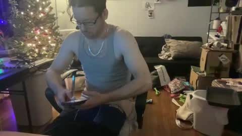 Snapshot of petehaze484617 chatting on 01-05-25, 02:27 Pete Haze online show from 01-05-25, 02:27