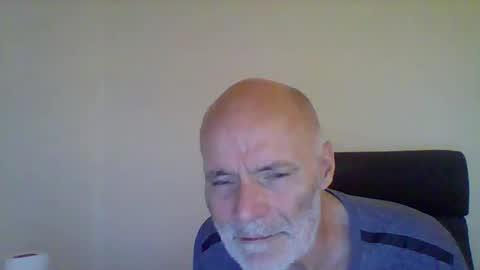 Snapshot of peter19599 chatting on 09-13-25, 09:58 peter19599 online show from 09-13-25, 09:58