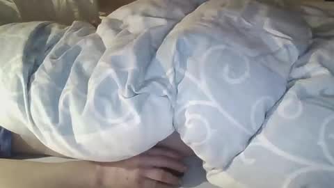 Snapshot of peter1974 chatting on 12-07-24, 05:37 peter1974 online show from 12-07-24, 05:37