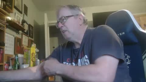 peterinohio57 online show from 12-29-24, 03:13