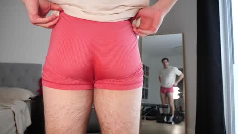 Snapshot of peterparkerrxox chatting on 01-13-25, 08:37 Peter Parker online show from 01-13-25, 08:37