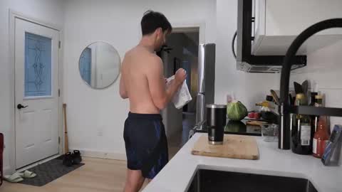 Snapshot of peterparkerrxox chatting on 11-09-25, 09:35 Peter Parker online show from 11-09-25, 09:35