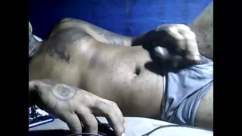 Snapshot of peterson1978 chatting on 10-24-25, 01:35 peterson1978 online show from 10-24-25, 01:35