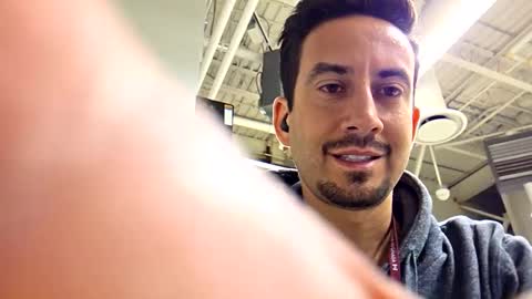 Snapshot of peteypete204 chatting on 02-24-25, 04:04 peteypete204 online show from 02-24-25, 04:04