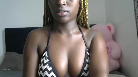 Ashley online show from 11-13-25, 08:24