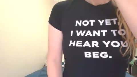 Little cupcake online show from 01-06-25, 02:37