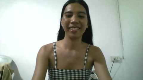 Yuriee online show from 05-26-26, 04:30