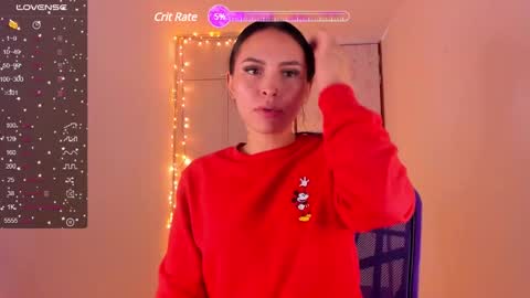 Snapshot of petite_linda chatting on 02-23-25, 03:02 Linda online show from 02-23-25, 03:02