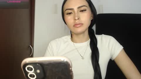 Linda online show from 02-11-26, 03:55