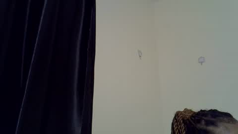 petite_melinda online show from 07-25-26, 11:57